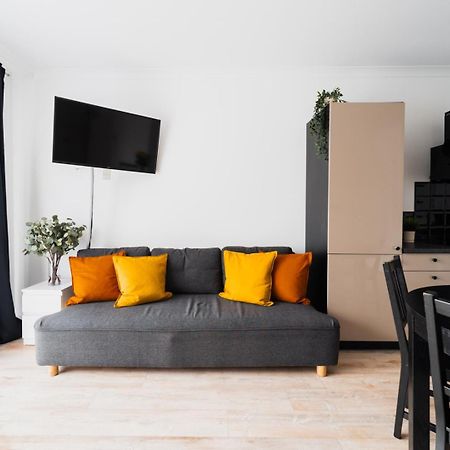 Apartment Old Town - 3 Rooms - 2 Bathrooms - 12 People - Parking Place Breslavia Exterior foto